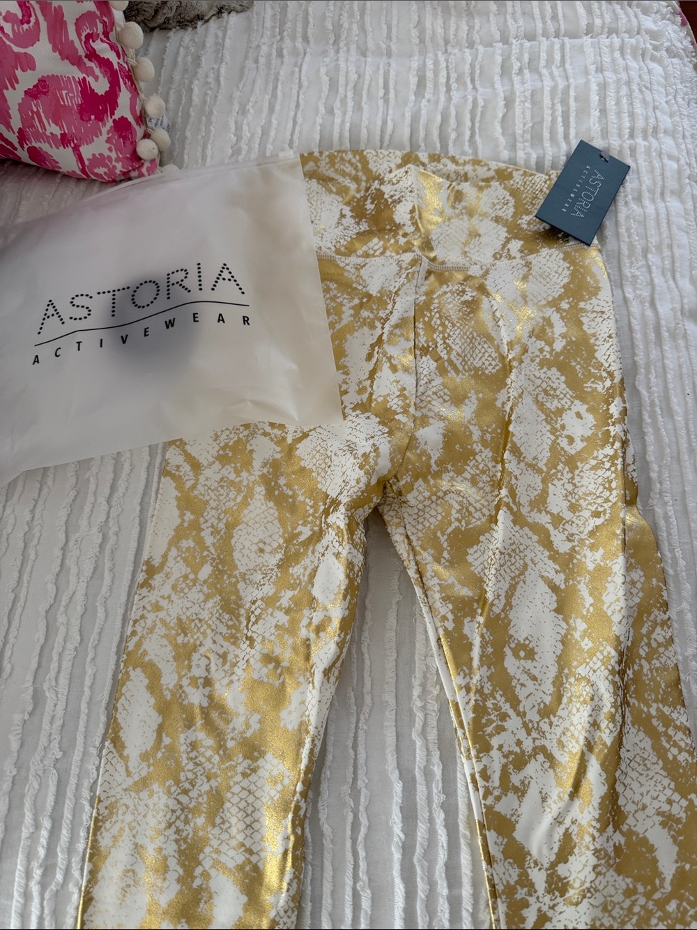 Astoria Activewear Gold & White Snake-Print Leggings